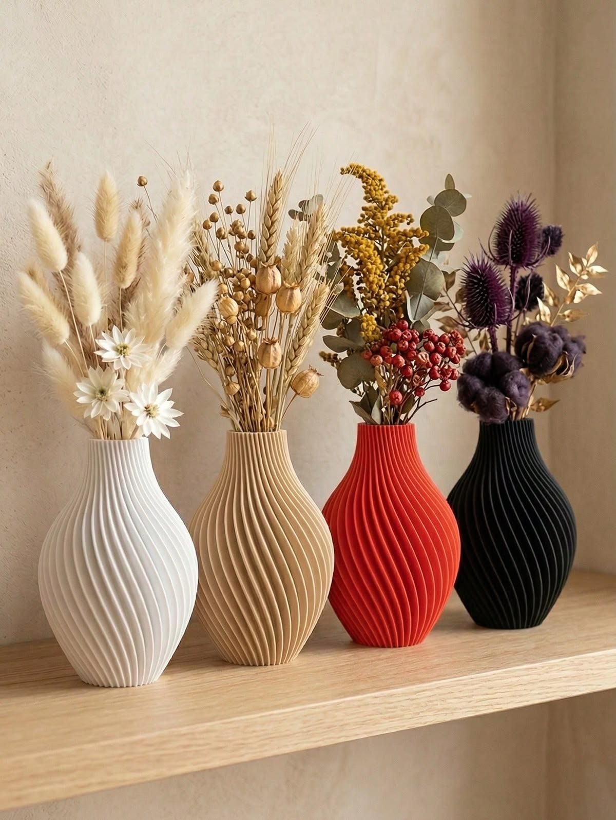 Decorative ceramic vases for a warm, welcoming home